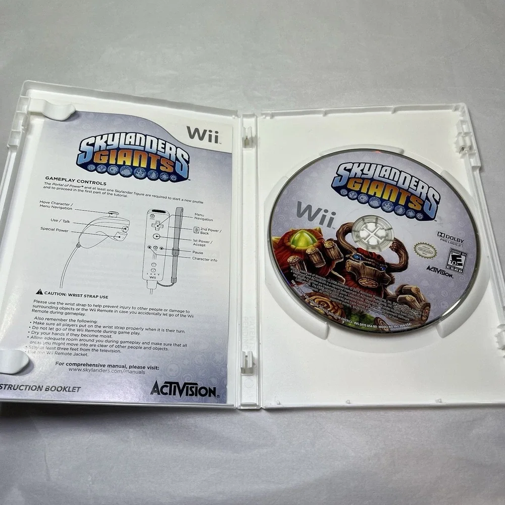 Skylanders: Giants Nintendo Wii 2012 With‎ Manual Rated E 10+